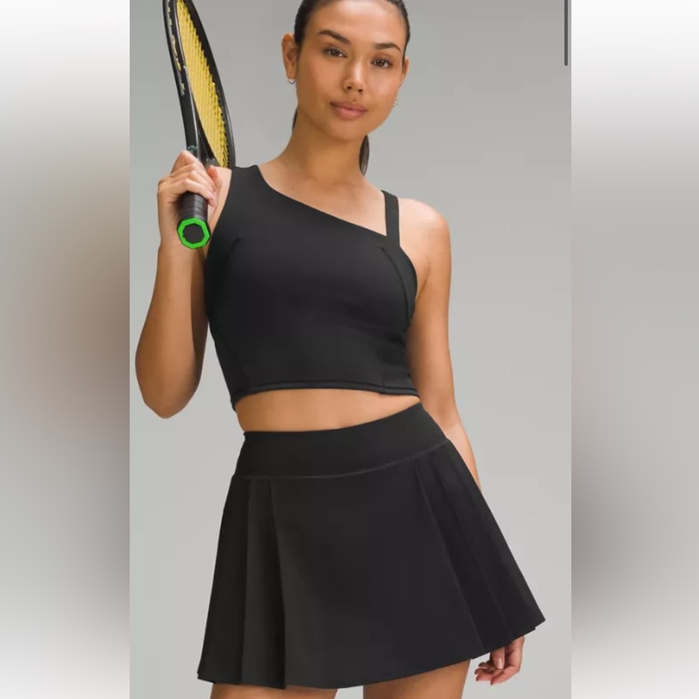 44. LULULEMON Everlux Asymmetrical Tennis Tank Top Black 8